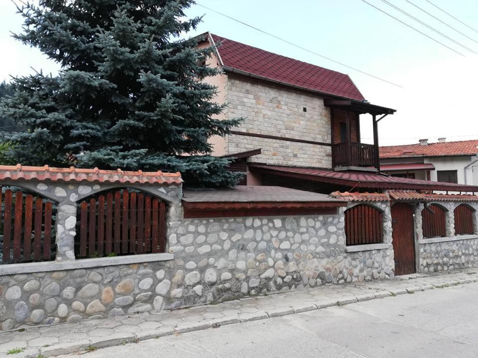 Guest House Diva Reka Beli Iskar Esterno foto